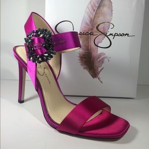 JESSICA SIMPSON “Bindy” Pink Jeweled Buckle Heels